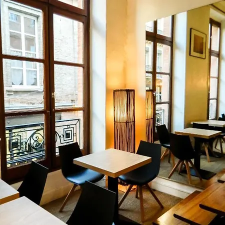 Croix Baragnon Hotel 2*