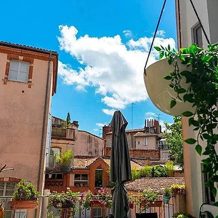 Hotel Croix Baragnon 2*