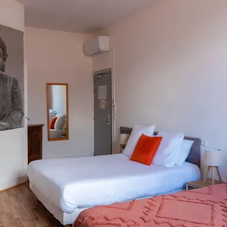 Hotel Croix Baragnon 2*