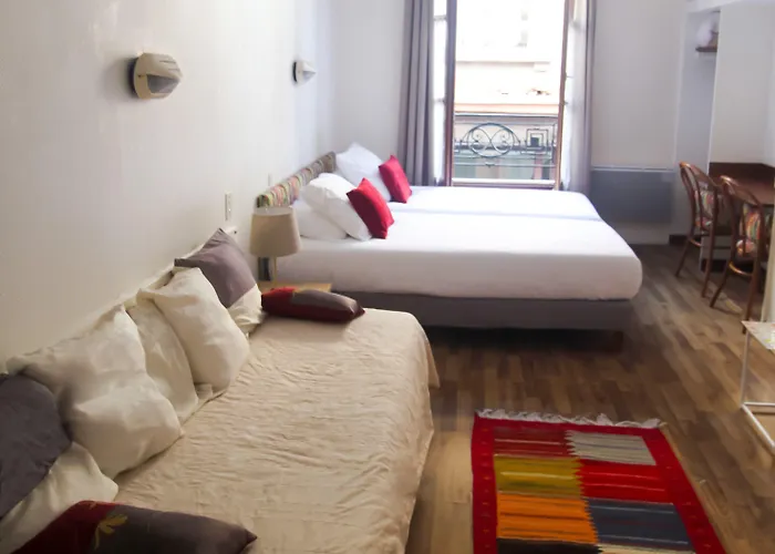 Croix Baragnon Hotel