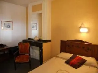 Croix Baragnon Hotel